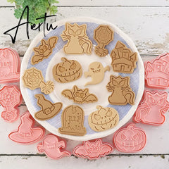8Pcs/set Christmas Cookie Molds 3D Cartoon Pressable Christmas Biscuit Resin Mould Cookie Kitchen Baking Pastry Bakeware Tool Aiertu