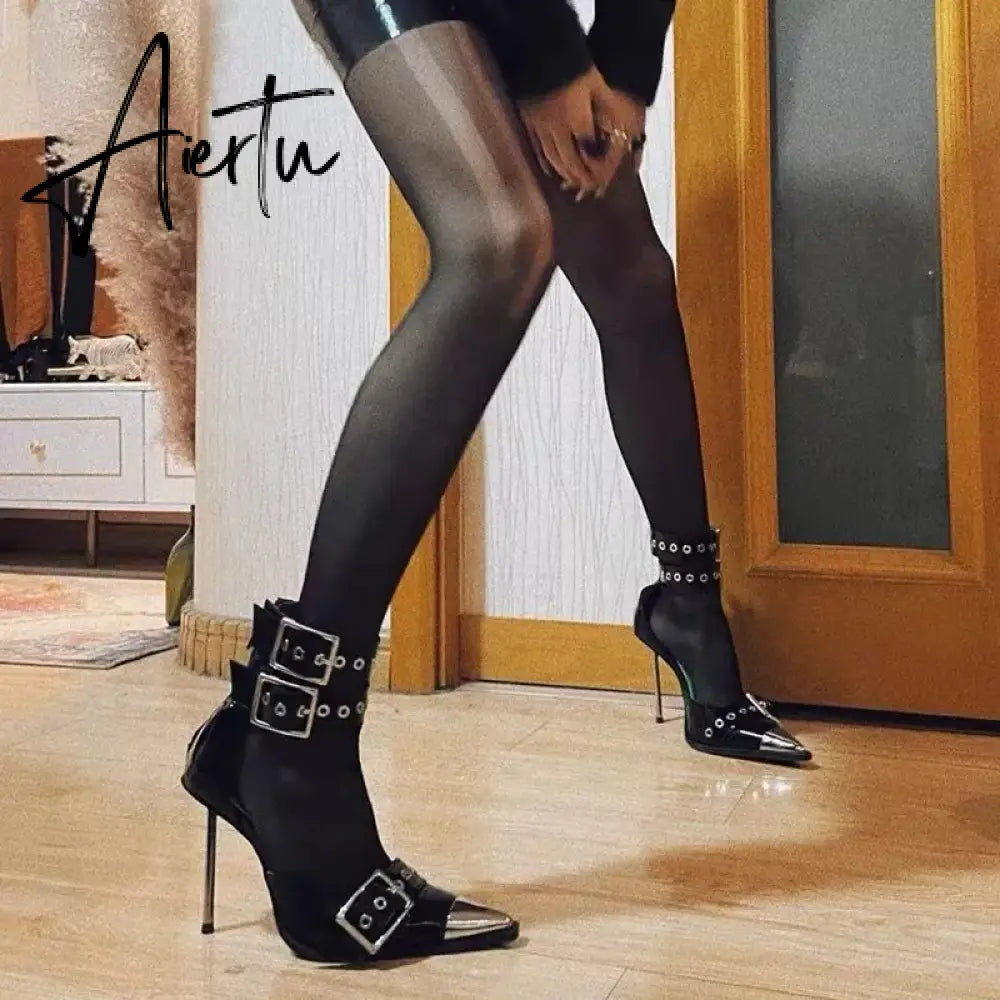 Aiertu 2024 new fashion skinny punk buckle pointy high heels with hollow leather belt fashion sexy sandals Metallic black high heels Aiertu