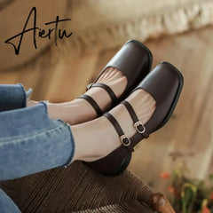 Aiertu HOT SALE Spring Fashion Women Shoes Round Toe Chunky Heel Shoes Women Cow Leather Low Heel Women Pumps Solid Retro Mary Janes Aiertu