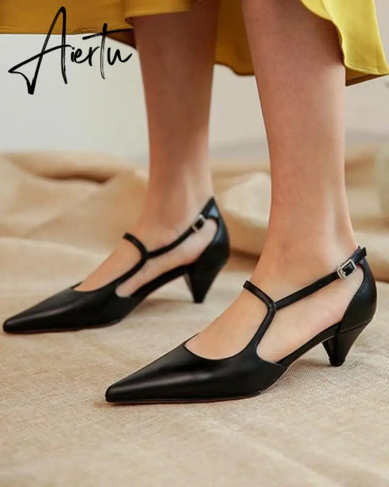 Aiertu Ladies Shoes Women Low Heels Pointy Toe Mary Jane Shoes Hollow Out Breathable Slip-on Office Casual Business Dress Shoes Women Aiertu