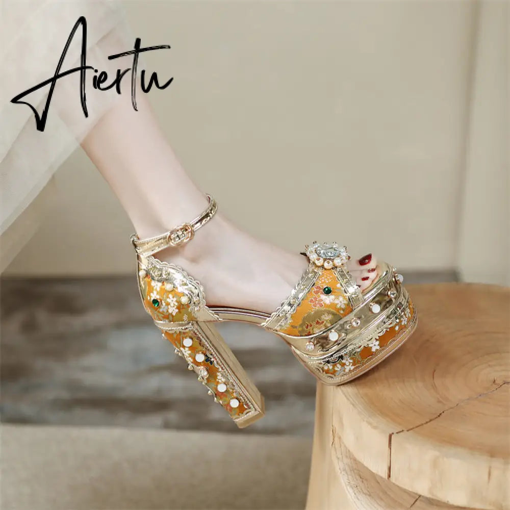Aiertu Luxury Gold Metallic Women Sandals Studded Square Heels Female Shoes Platform Flower Crystal Sexy Peep Toe Summer Ladies Pumps Aiertu