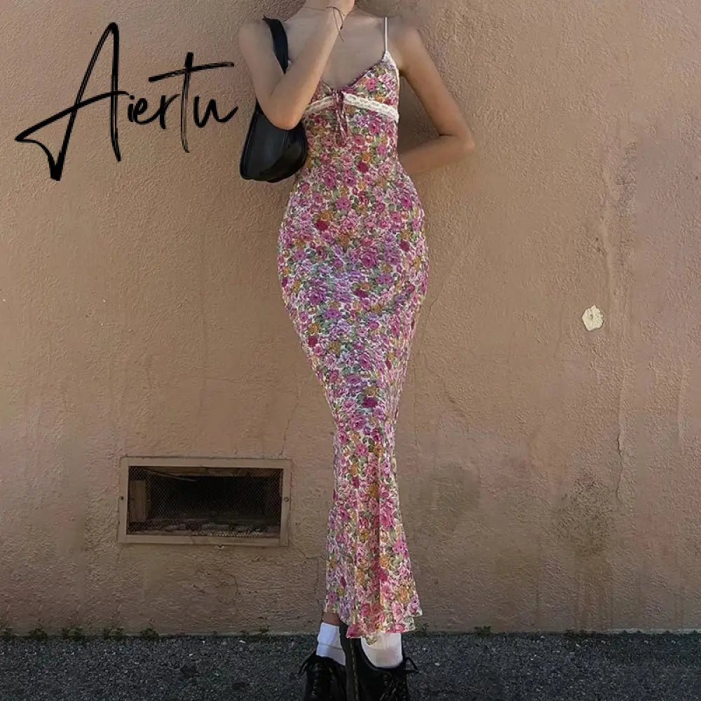 Aiertu Y2K Floral Print Lace Trim Spaghetti Strap Long Dress Elegant Bodycon Tank Dress Sleeveless Maxi Dress Summer Streetwear Aiertu