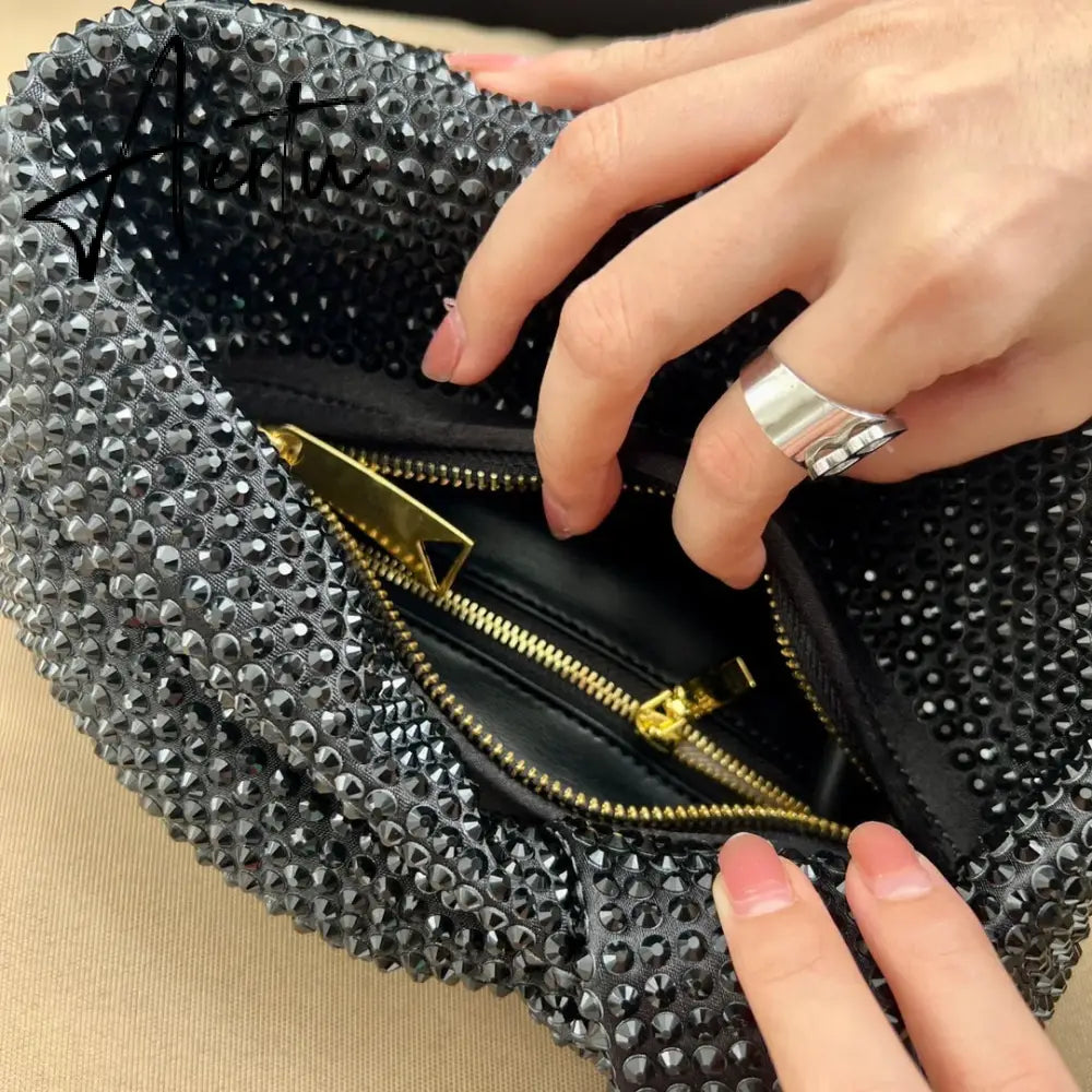 Luxury Designer Knotted Crsytal Rhinestone Diamond Cloud Bag Women's Handbag Bling Shiny Evening Bag Dinner Party Clutch Purse Aiertu