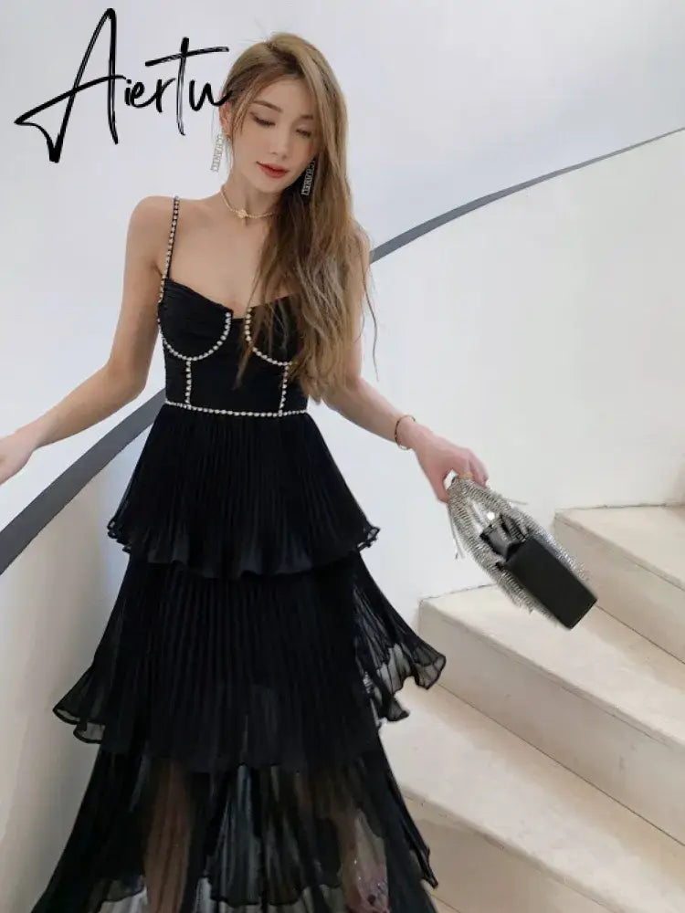 Top Quality Women Dress Early Autumn New  Light Luxury Black Blut Chiffon Pleated Cake Suspender Midi Dress Aiertu
