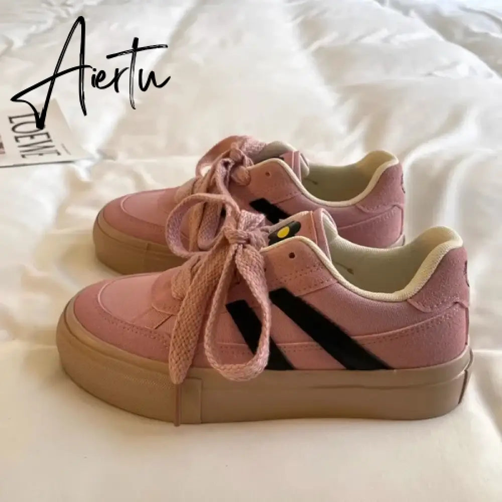 Vintage Womens Canvas Shoes Low-top Spring and Autumn New Fashion Sports Sneakers Trainers Breathable Ladies Footwear Aiertu