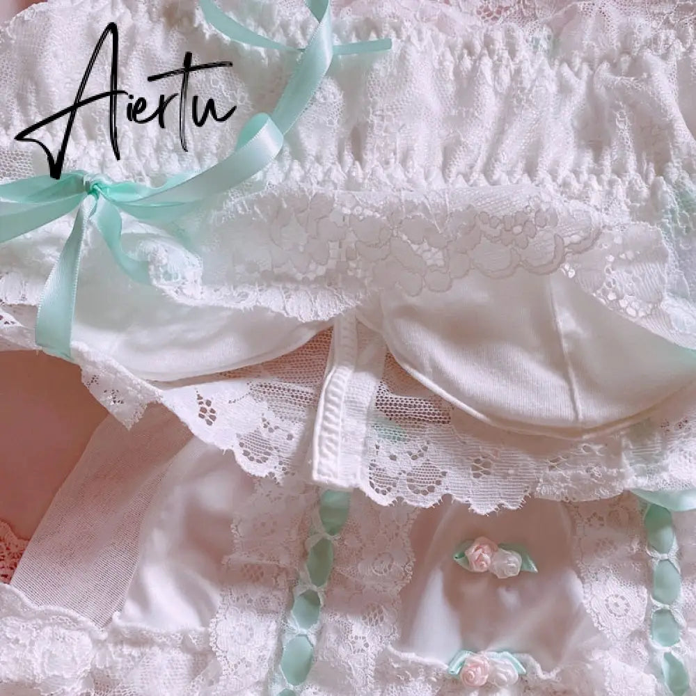 Wriufred Underwear Lolita retro lace front buckle flower bra set luxury romantic mermaid shell girl lingerie with panties set Aiertu